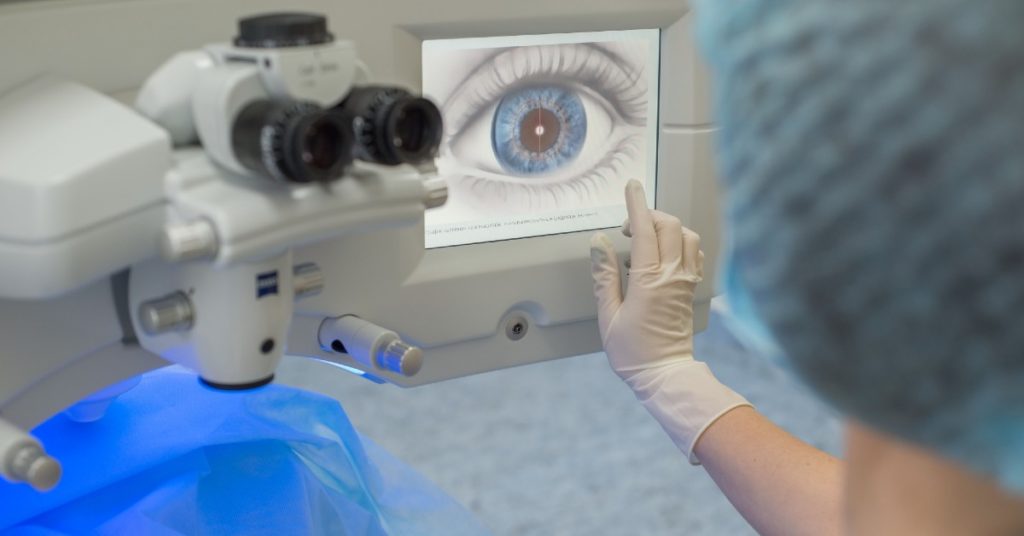 aparatura operatie laser ochi sibiu clinica ofta total sibiu dr stanila sibiu