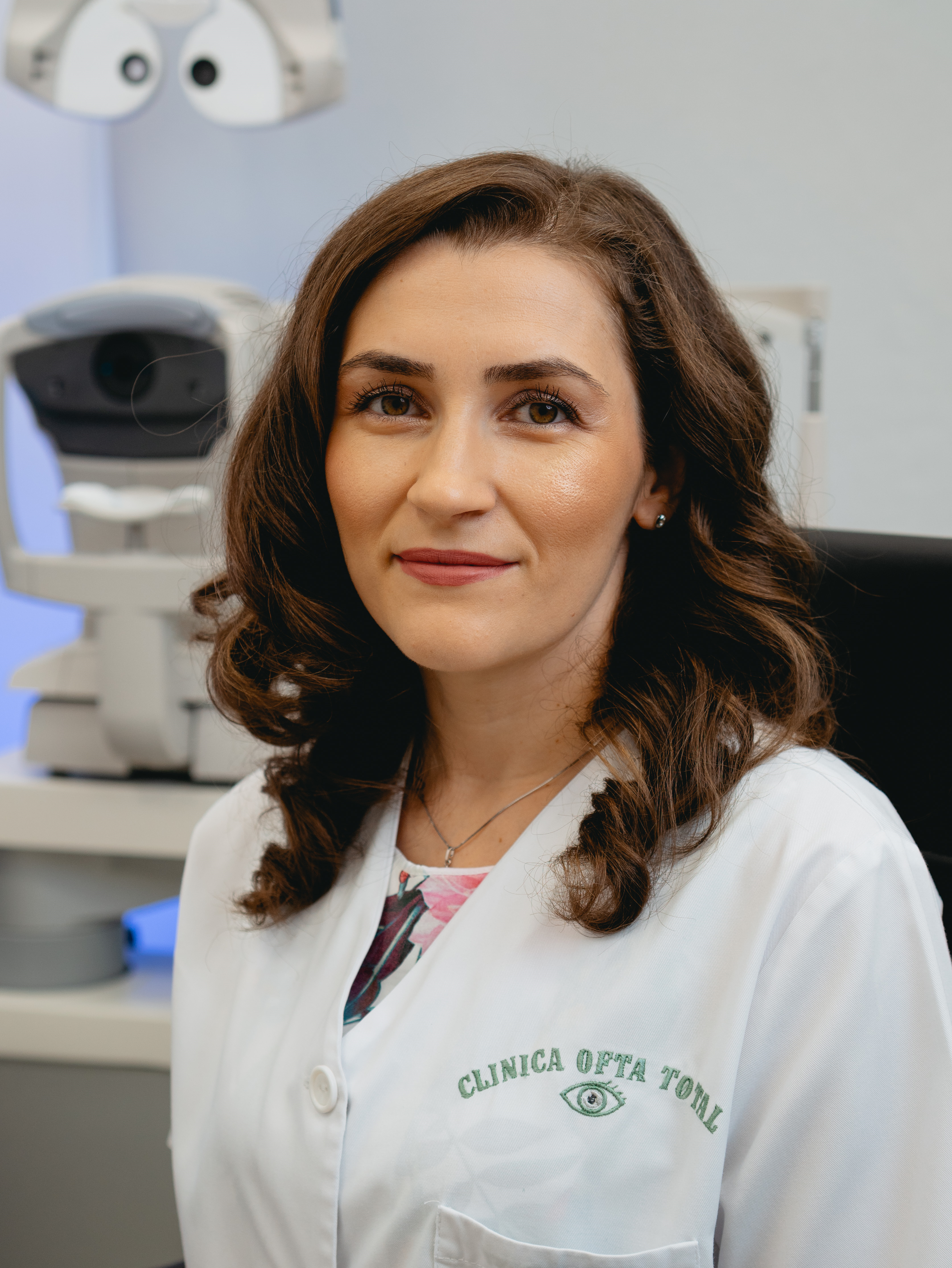 Dr. Andreea Cretu, Clinica Ofta Total Sibiu